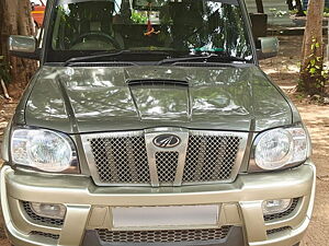 Second Hand Mahindra Scorpio SLE BS-III in Chennai