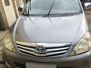 Second Hand Toyota Innova 2.5 VX 7 STR in Pune