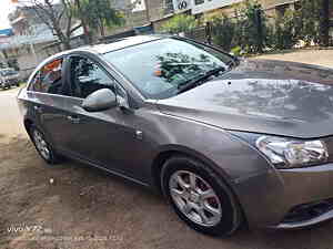 Second Hand Chevrolet Cruze LTZ in Indore