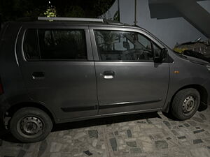 Second Hand Maruti Suzuki Wagon R LXI in Ghaziabad