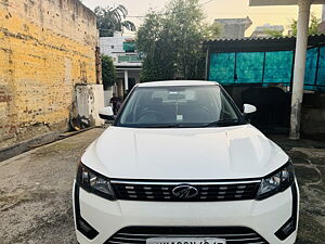 Second Hand Mahindra XUV300 W4 1.5 Diesel [2020] in Greater Noida