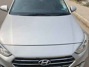 Second Hand हुंडई वरना sx (o) 1.6 vtvt in पुणे