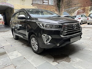 Second Hand Toyota Innova Crysta 2.4 GX 7 STR [2016-2020] in Moradabad