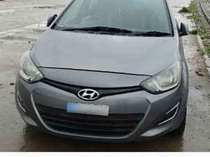 Second Hand हुंडई i20 मैग्ना (o) 1.4 crdi in चिकमगलुर