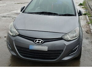 Second Hand Hyundai i20 Magna (O) 1.4 CRDI in Chikamagalur