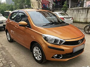 Second Hand Tata Tiago Revotron XZ in Pune