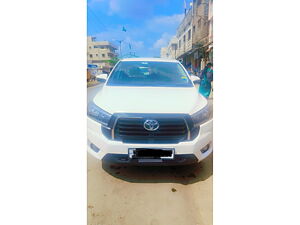 Second Hand Toyota Innova Crysta 2.4 GX 7 STR [2016-2020] in Nanded