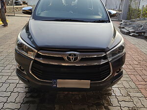 Second Hand Toyota Innova Crysta 2.4 ZX 7 STR [2016-2020] in Akola