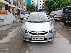 Second Hand Honda Civic 1.8V MT Sunroof in Hyderabad