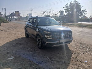 Second Hand Hyundai Venue SX Plus 1.0 Turbo DCT in Ahmedabad