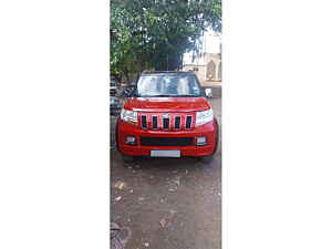 Second Hand महिंद्रा tuv300 t8 in औरंगाबाद