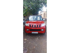 Second Hand Mahindra TUV300 T8 in Aurangabad