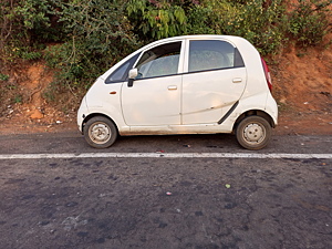 Second Hand टाटा नैनो सीएक्स in कुदल