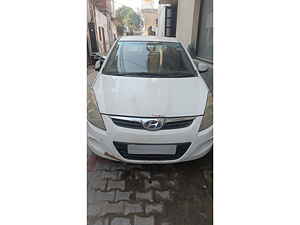 Second Hand हुंडई i20 स्पोर्ट्ज़ 1.4 crdi in खन्ना