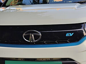 Second Hand Tata Nexon EV XZ Plus LUX in Rewa