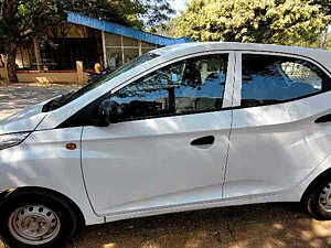 Second Hand Hyundai Eon Era + in Gadag