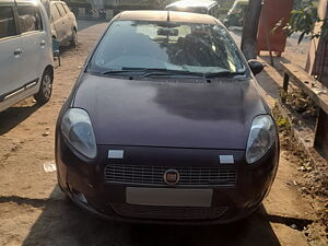 Second Hand Fiat Punto Emotion Pack 1.3 in Kanpur Nagar