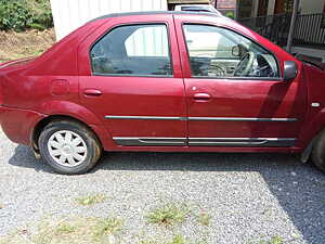 Second Hand Mahindra Logan/Verito 1.5 D4 BS-III in Kalpetta