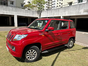 Second Hand Mahindra TUV300 T8 AMT mHAWK100 in Bangalore