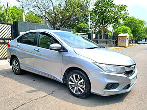 Second Hand Honda City V Petrol in Delhi