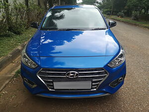 Second Hand Hyundai Verna SX (O) Anniversary Edition 1.6 CRDi in Bangalore