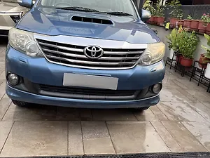 Second Hand टोयोटा फ़ॉर्च्यूनर 3.0 4x2 एमटी in पंचकुला