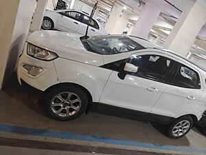 Second Hand फ़ोर्ड ईकोस्पोर्ट एम्बिएंट 1.5l tdci in अहमदाबाद