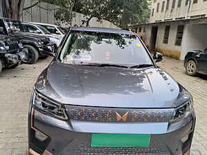 Second Hand महिंद्रा xuv400 EL 39.4 kwh in बैंगलोर