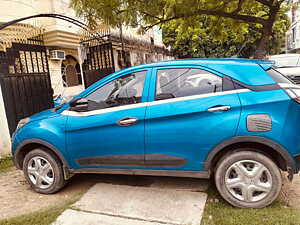 Second Hand Tata Nexon XM in Kanpur