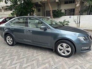 Second Hand Skoda Octavia 1.8 TSI Style AT in Chennai