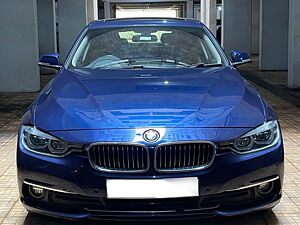 Second Hand BMW 3-Series 320d Luxury Line in Pune