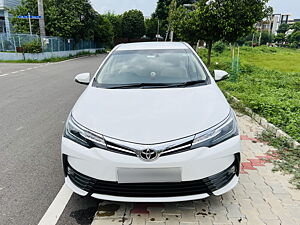 Second Hand Toyota Corolla Altis GL Petrol in Delhi