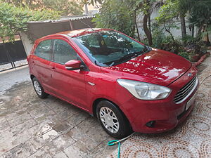 Second Hand Ford Figo Titanium1.5 TDCi in Pune