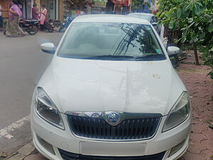 Second Hand Skoda Rapid Ambition 1.6 TDI CR MT Plus in Indore