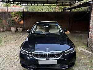 Second Hand BMW 3-Series 330i Sport in Pratapgarh (Uttar Pradesh)