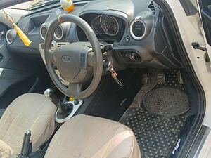 Second Hand Ford Figo Duratorq Diesel ZXI 1.4 in Kota