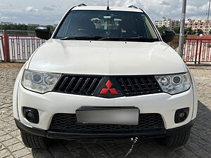 Second Hand Mitsubishi Pajero 2.5 MT in Hyderabad