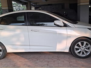 Second Hand Hyundai Verna Fluidic 1.6 VTVT SX in Patna