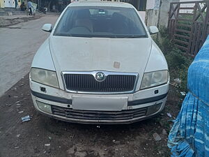 Second Hand Skoda Laura Elegance 1.9 PD in Hyderabad