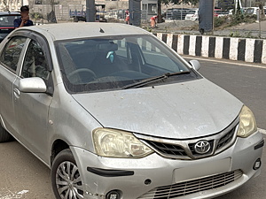 Second Hand Toyota Etios G in Surat