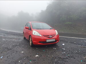 Second Hand Honda Jazz Base Old in Mumbai