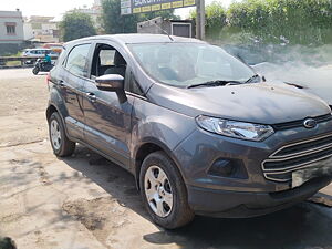 Second Hand Ford Ecosport Trend 1.5L TDCi [2015-2016] in Ahmedabad