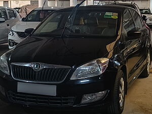 Second Hand Skoda Rapid Ambition 1.6 TDI CR MT Plus in Noida