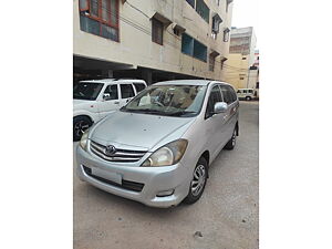 Second Hand Toyota Innova 2.5 GX 7 STR in Hyderabad