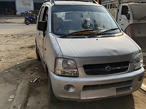 Second Hand Maruti Suzuki Wagon R VXI in Mehsana