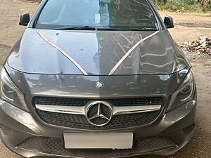 Second Hand Mercedes-Benz E-Class E200 in Kalyan