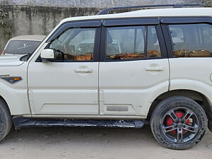 Second Hand Mahindra Scorpio S4 Plus 1.99 Intelli-Hybrid in Delhi