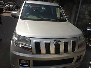 Second Hand Mahindra TUV300 T8 mHAWK100 in Ghaziabad