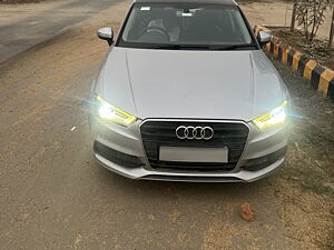 Second Hand Audi A3 35 TDI Premium + Sunroof in Noida