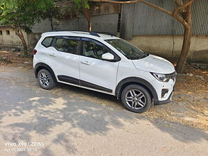 Second Hand Renault Triber RXZ in Navsari